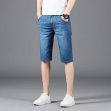 New Summer Men's Denim Shorts Fashion Solid Color Casual Loose Multi-pocket Straight Five-minute Pants Elastic Knee Denim jorts