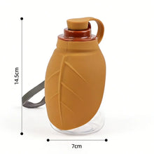 New 2-In-1 Leaf-shaped Pet Water Bottle Foldable 300ML Dog Outdoor Water Cup with Lanyard Pet Water Dispenser Pet Walking