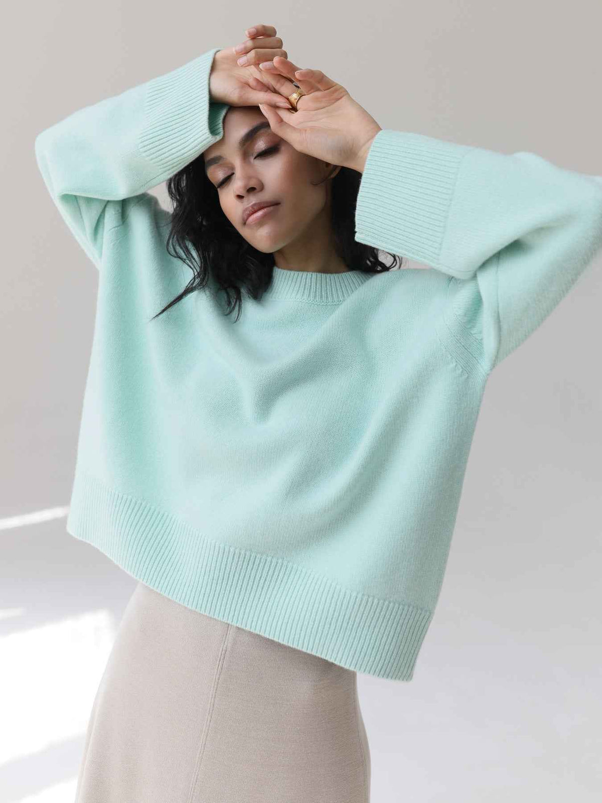 Loose And Versatile Knitted Pullover Sweater As A Base Layer