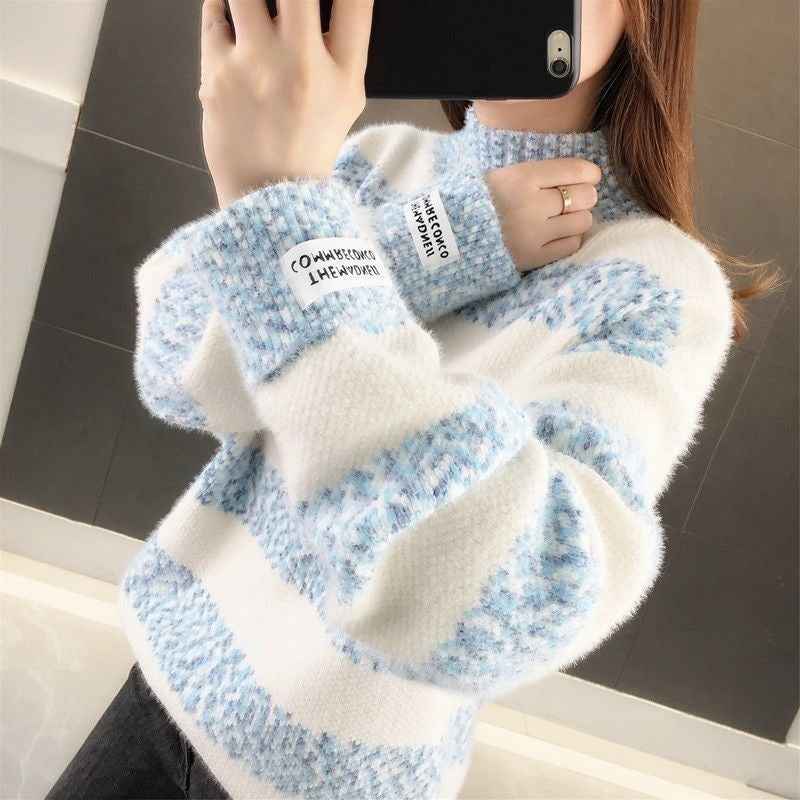 Laid-back, Snow-white Knitted Base-layer Top