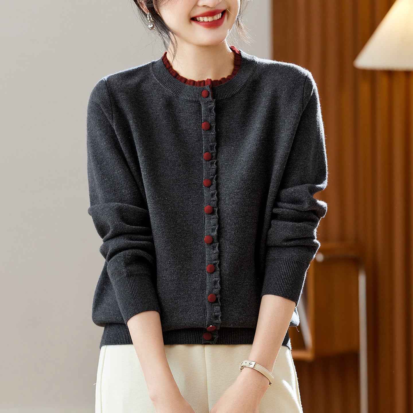 Ribbed Trim Contrast-Colored Crew-Neck Knit Sweater Womens Long Sleeve
