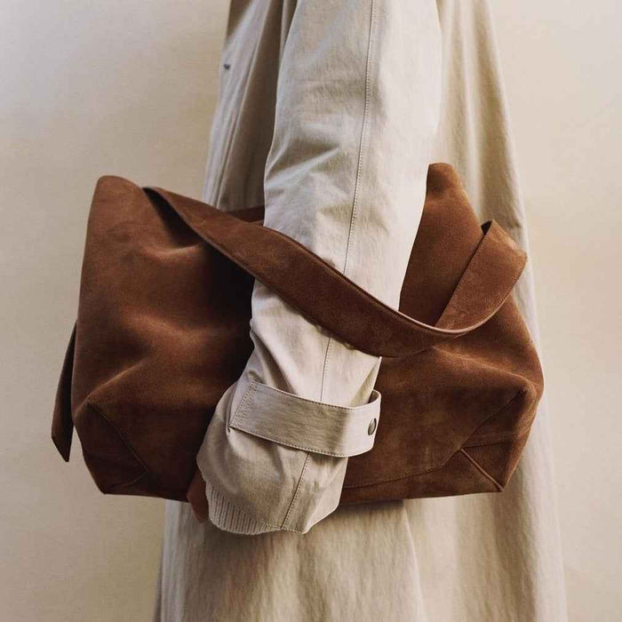 New Large-capacity Commuter Shoulder A Versatile Chic Underarm Bag That Complements Any Look