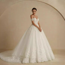 Off-shoulder Bridal Main Wedding Dress Elegant Court Style High-grade Luxury French Light Door Yarn by Mirlaine Univers
