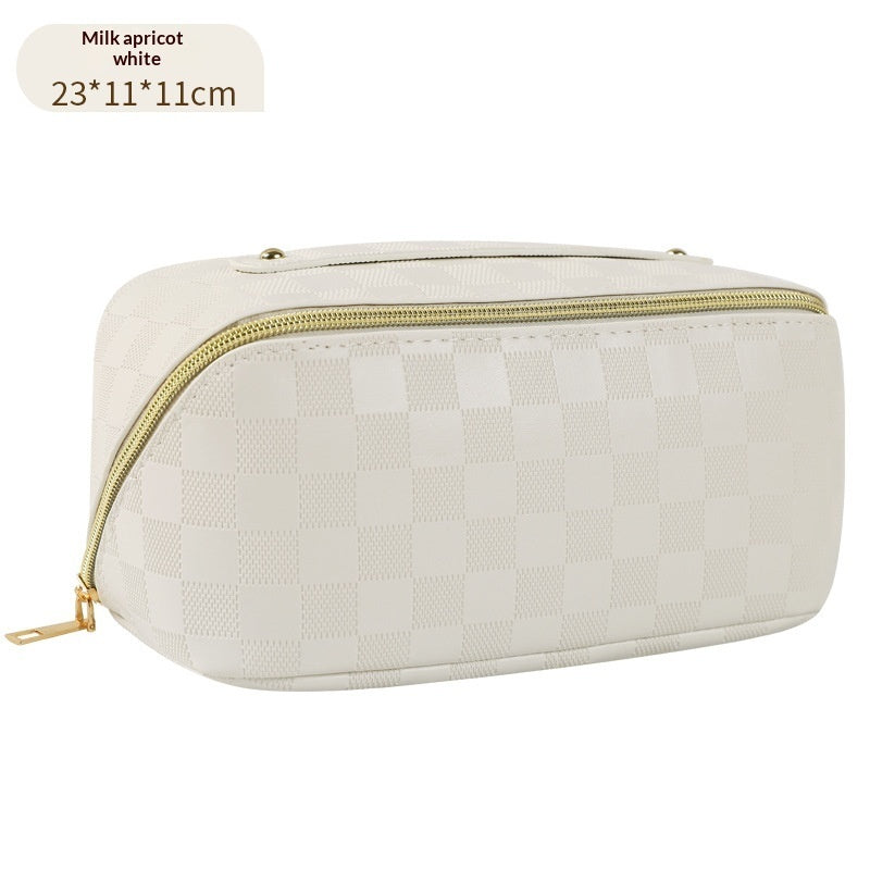 Large-Capacity Toiletry Bag Multi-Functional And Waterproof by Mirlaine Univers
