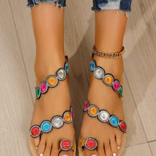 Fashion Peacock Embroidery Pattern Flat Sandals Summer Vacation Casual Clip Toe Beach Shoes For Women