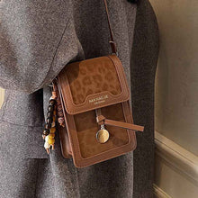 Leopard-Print Phone Bag Stylish Shoulder & Crossbody Bag