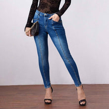 Womens Slim-Fit Patchwork Denim Jeans With Exposed Seams And Three-Dimensional Tailoring
