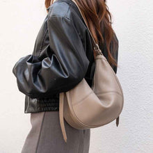 Womens First-layer Cowhide Bag With A Niche Design A Stylish Crossbody Or Shoulder Bag