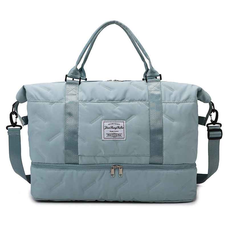 High-capacity Fitness Bag With A Dry-wet Separation Design