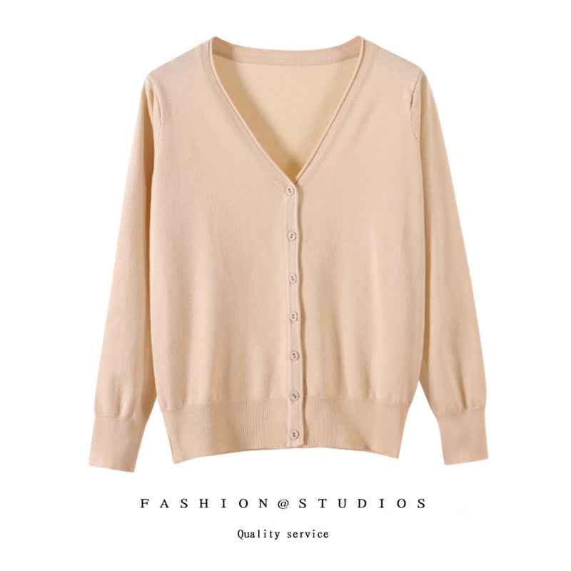 Women's Slim-fit SpringAutumn Plus-size Knitted Cardigan