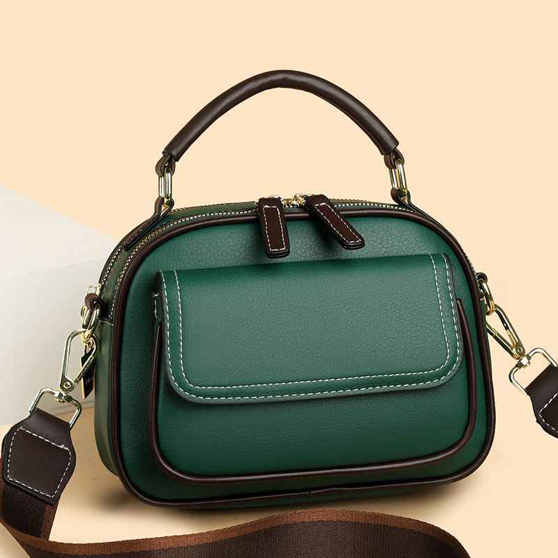 Fashionable Womens Tote And Shoulder Bag