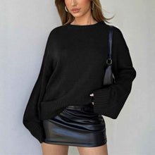 Winter Womens Loose Knitted Sweater With Round Neckline And Wide Cuffs