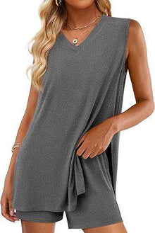 Casual Fashion V-neck Sleeveless Top And Shorts Set With Pockets