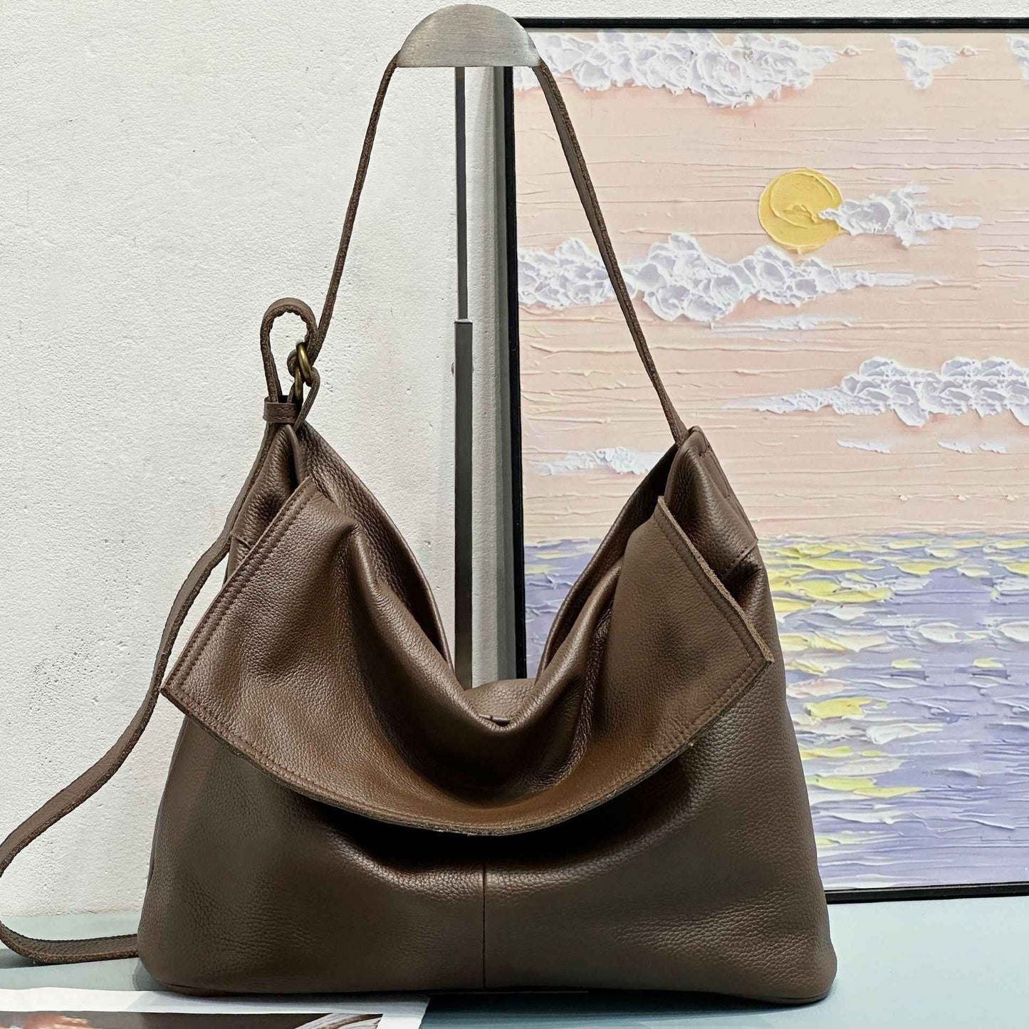 Stylish And Versatile Womens Shoulder And Crossbody Bag