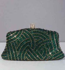 Shimmering And Elegant Rhinestone-decorated Clutch