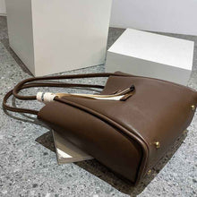 Large-capacity Vintage Women's Shoulder Bag
