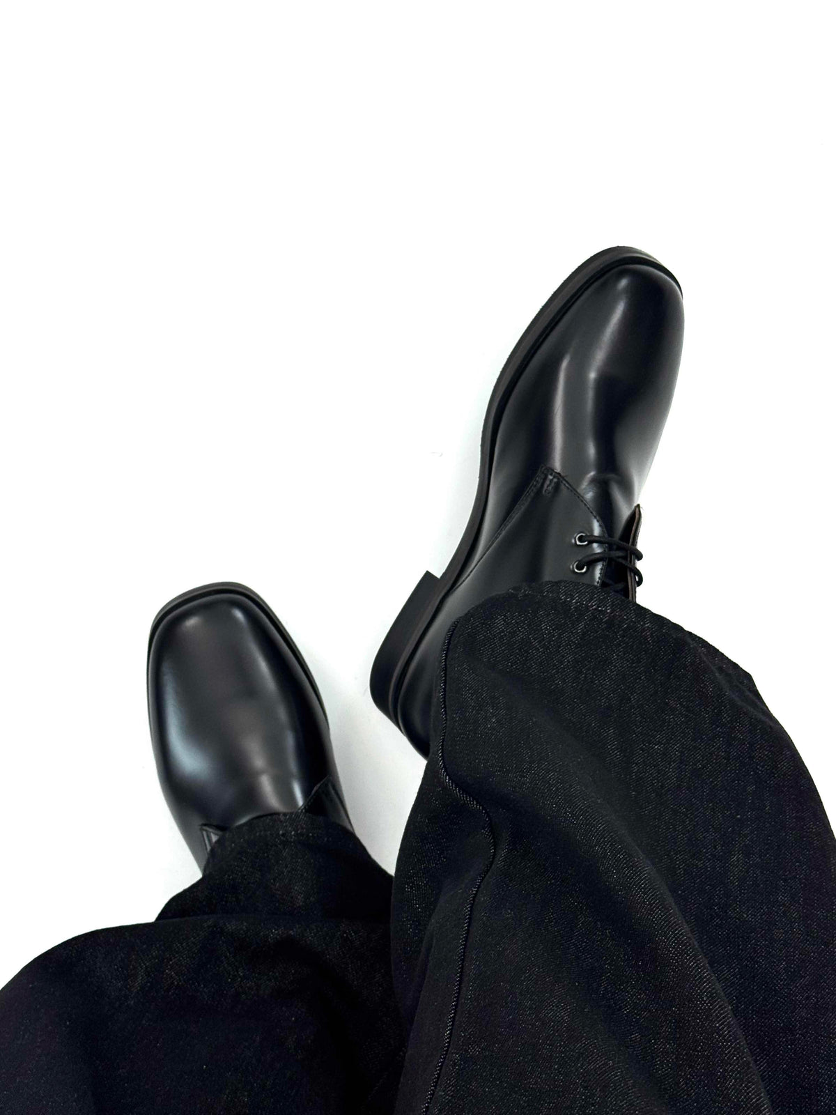 Retro British-style Square-toe Leather Dress Shoes by Mirlaine Univers