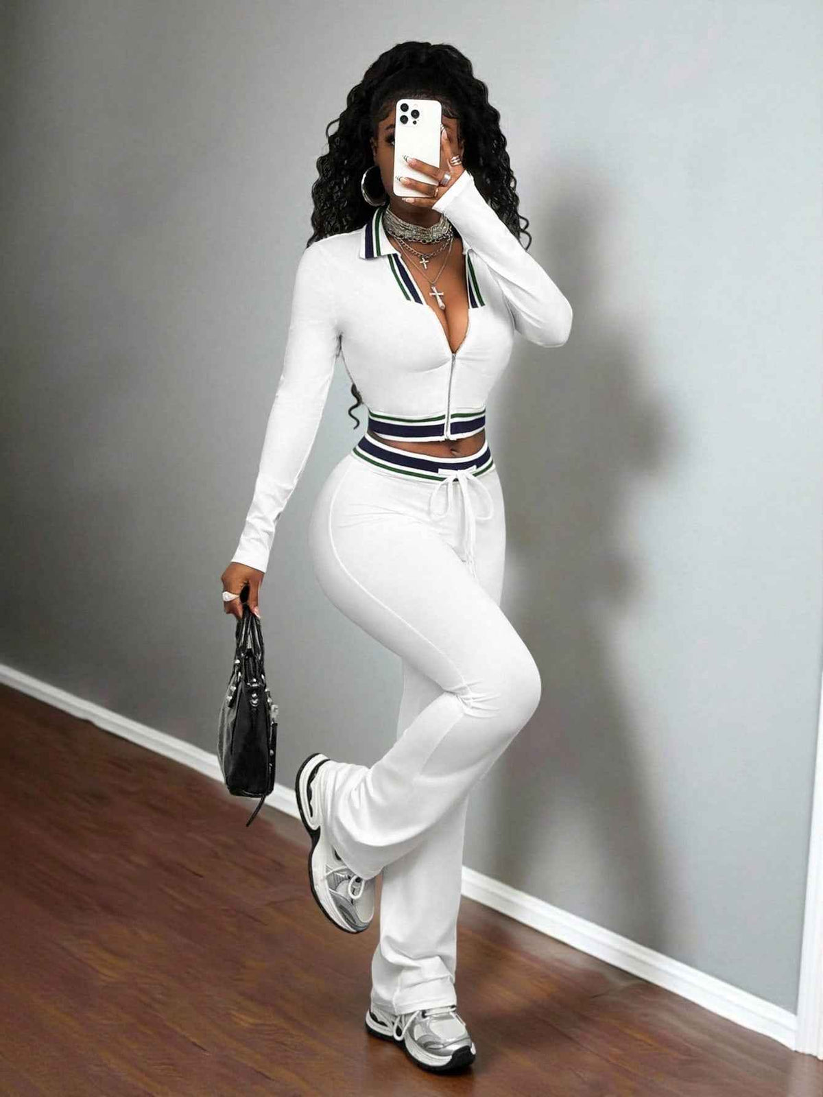 Crop Top And Tight-Fit Casual Sports Two-Piece Set