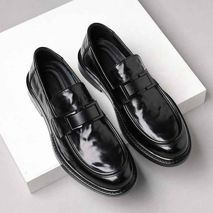 Men's British Slip-on Pointed Leather Shoes