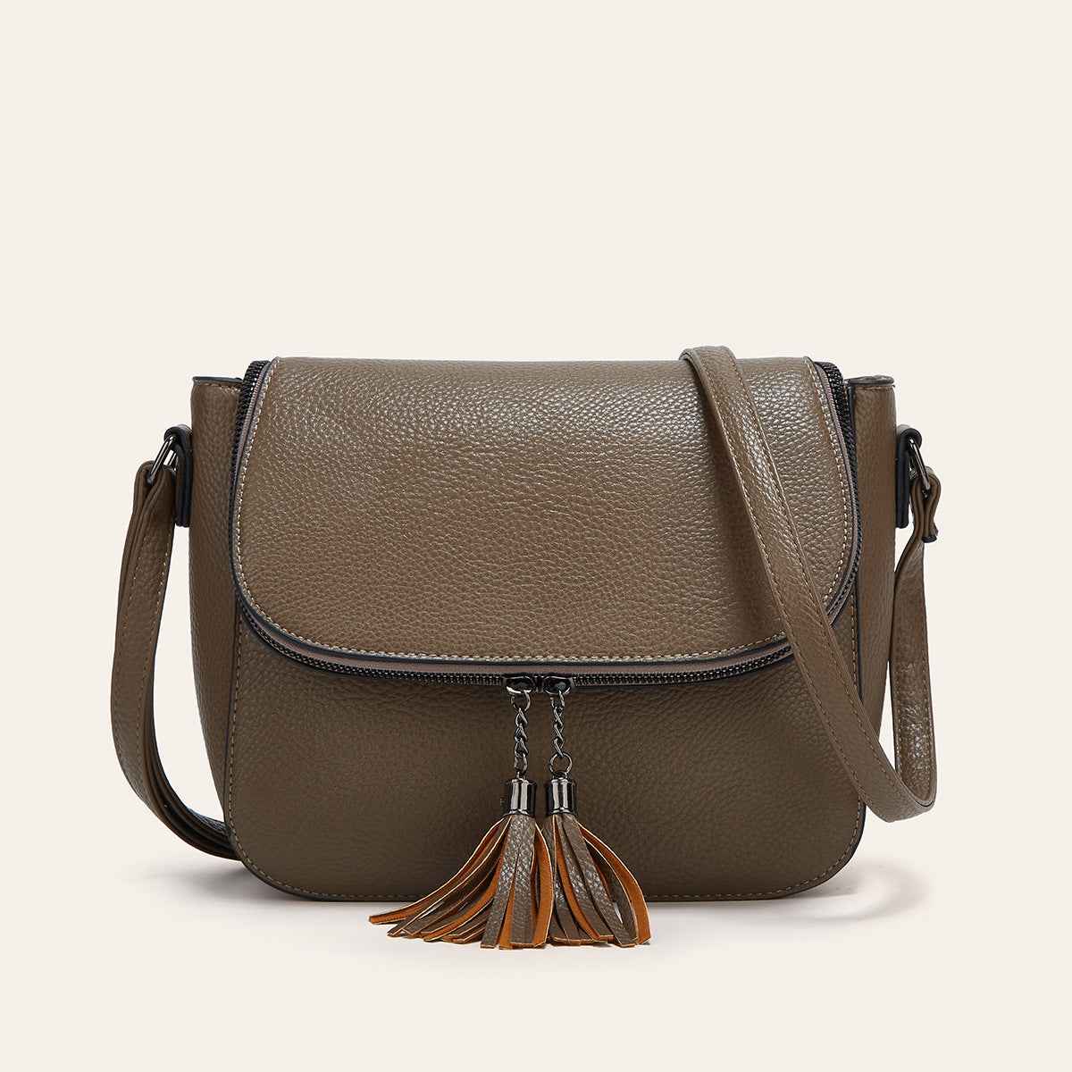 European And American-style Fashionable Flip-top Saddle Bag With Tassels