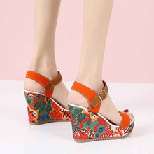 Fashion Flowers Embroidered High Wedge Sandals For Women Summer Toe Platform Buckle Shoes
