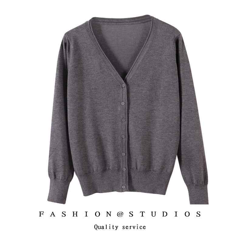 Women's Slim-fit SpringAutumn Plus-size Knitted Cardigan