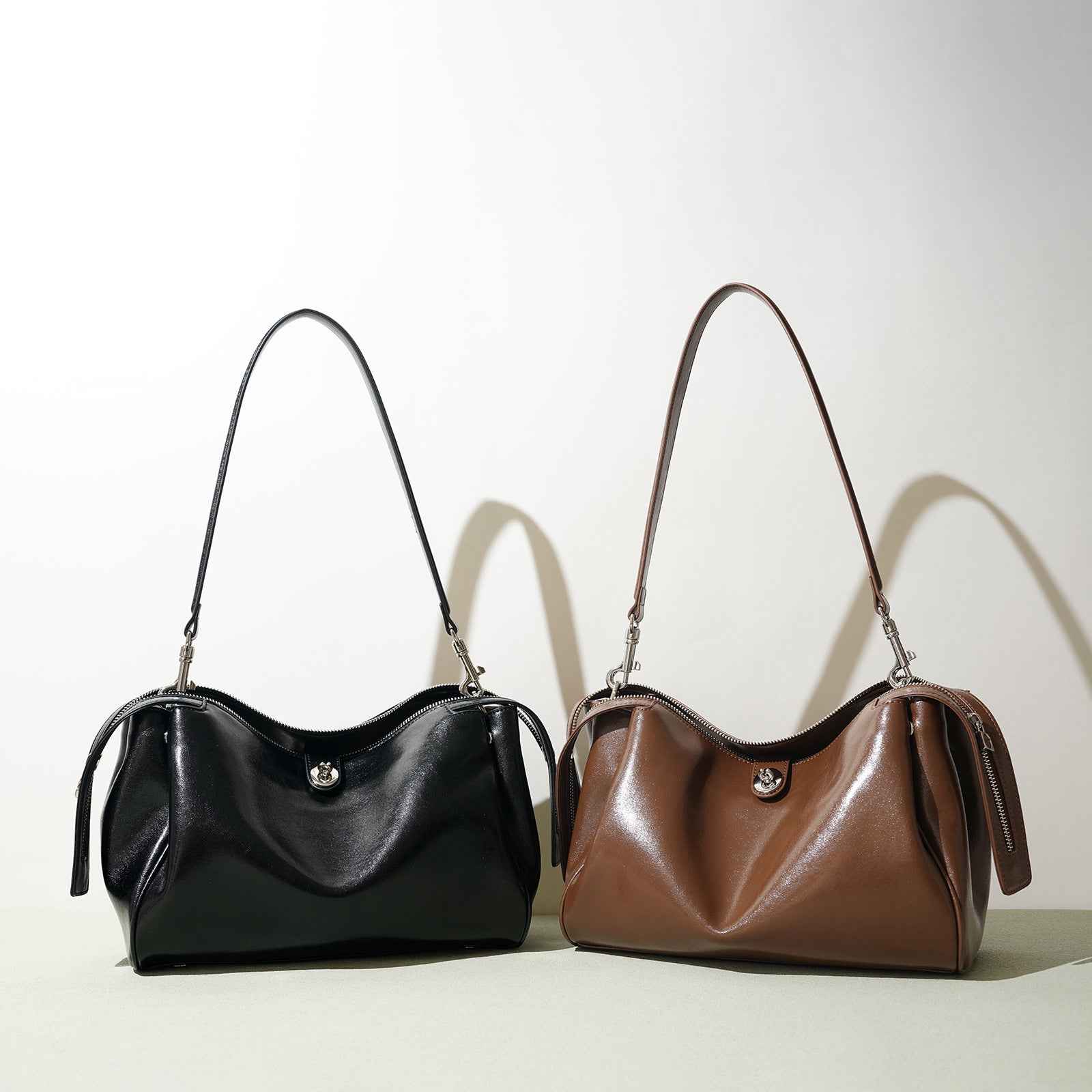 Stylish, Western-style Genuine Leather Shoulder Bag