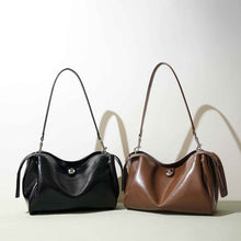 Stylish, Western-style Genuine Leather Shoulder Bag