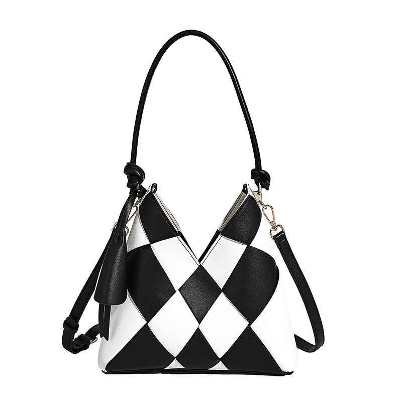 Niche Woven Patchwork Bag With A Large Capacity Perfect For Commuting Bucket-style Design