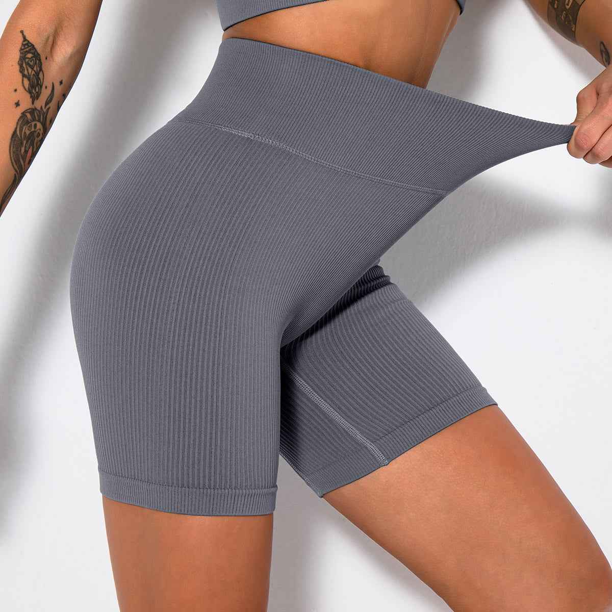 Seamless Knitted Sexy Sports Short-sleeved Shorts Yoga Wear Fitness Suit