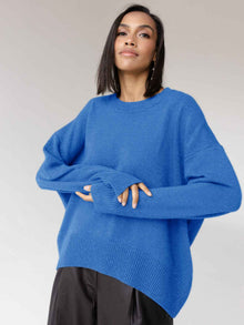 Loose And Versatile Knitted Pullover Sweater As A Base Layer