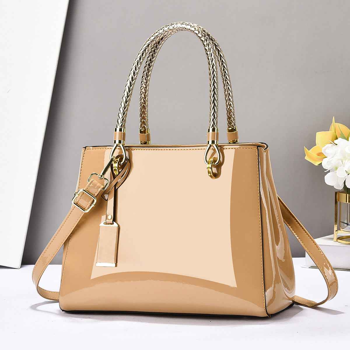 Fashionable Patent Leather Glossy Handbag Large-Capacity Casual Shoulder Crossbody Bag