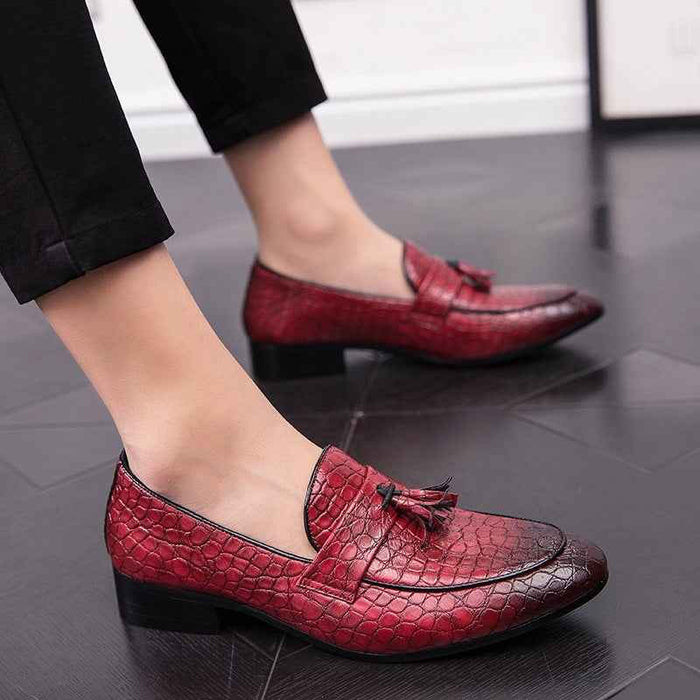 Mens Stylish Breathable Leather Pointed-toe Tassel Shoes