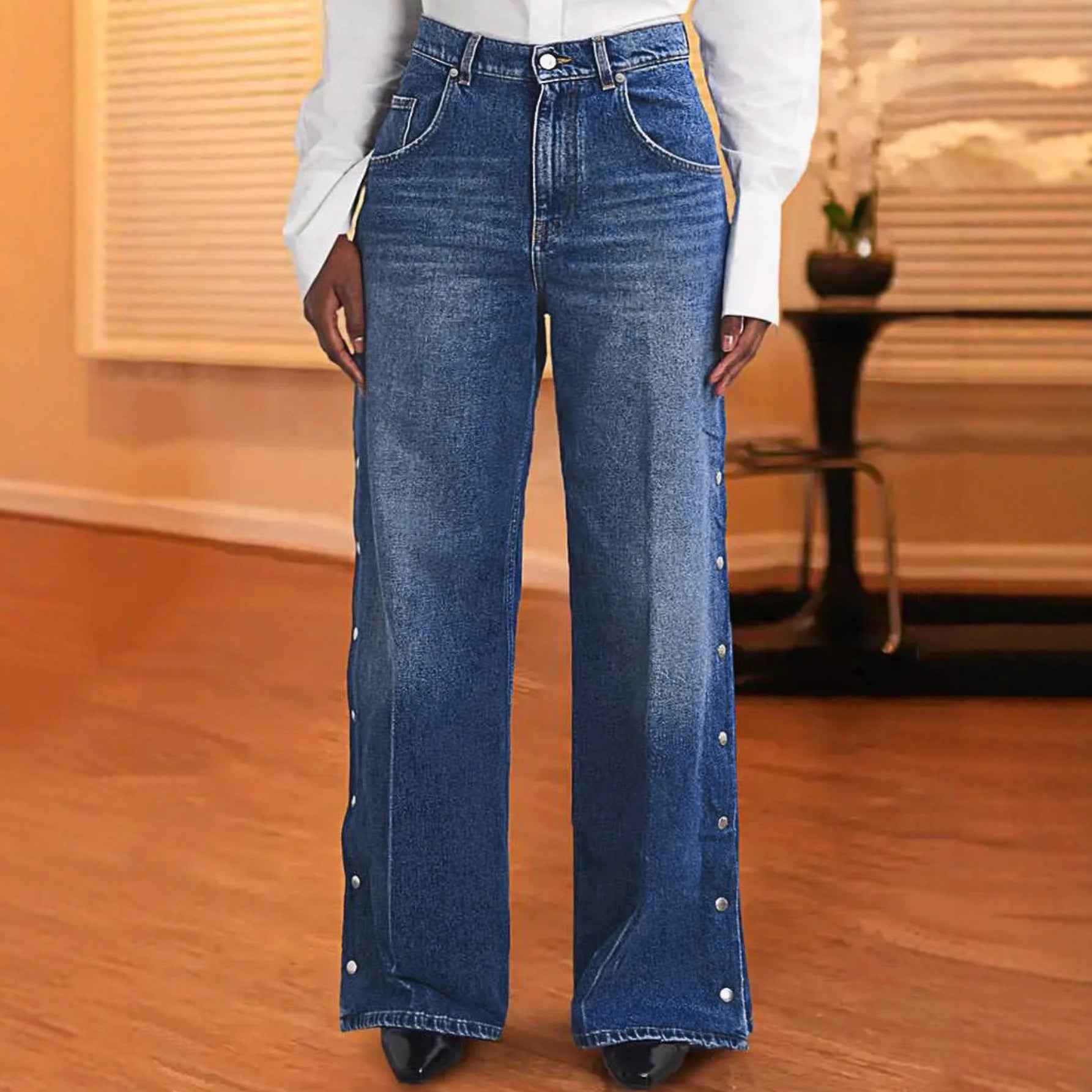 AutumnWinter Niche Design Heart-Shaped Rivet Denim Pants