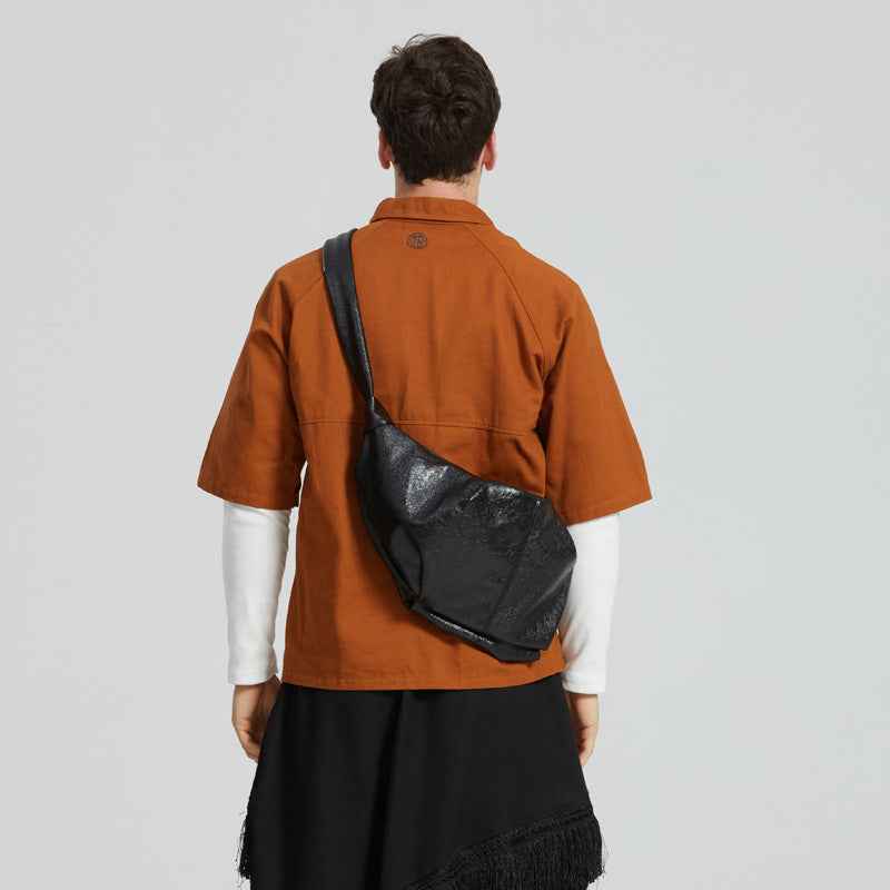 Large-capacity Retro French-style Instagrammable Niche Crossbody Bag A Croissant-shaped Pleated Bag