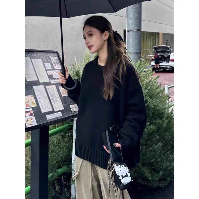 Gray Women's Pullover Knit Sweater