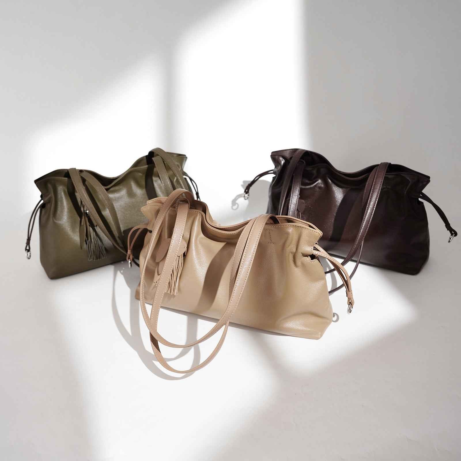 Womens Stylish, Vintage, Versatile, And Personalized Shoulder Bag
