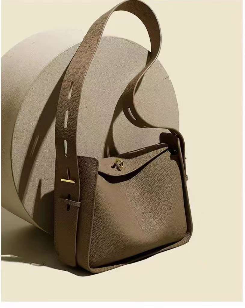 Niche Commuter Design Leather Crossbody Underarm Bag by Mirlaine Univers