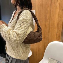 Fashionable Internet-Famous Underarm Shoulder Bag Trendy Pleated Cloud-Shaped Handbag For Women
