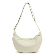 A High-capacity Shoulder Bag Thats Both Stylish And Easy To Carry