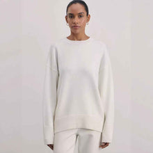 Women's Knitted Round Neck Solid Color Loose Fashion Sweater