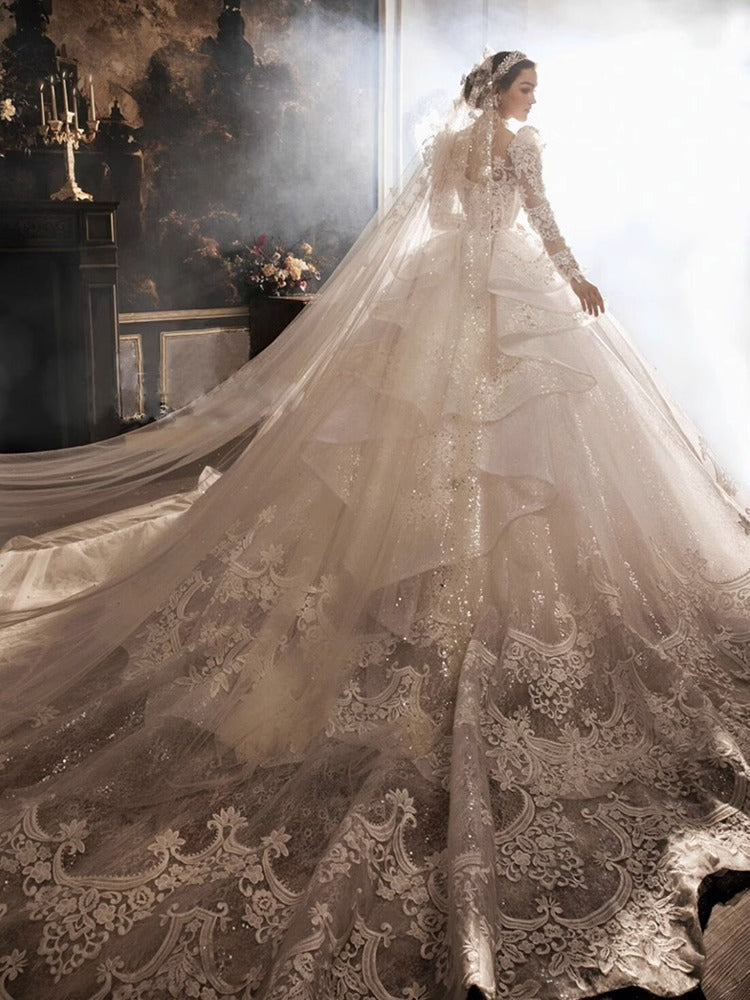Heavy Industry European-style Royal Court Princess Large Tail Female by Mirlaine Univers
