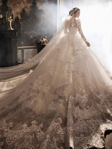 Heavy Industry European-style Royal Court Princess Large Tail Female by Mirlaine Univers