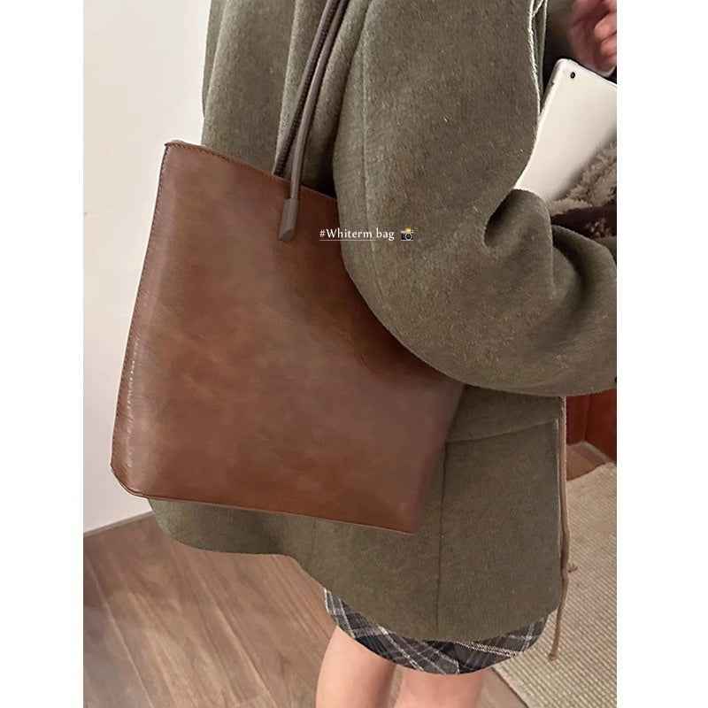 Retro Minimalist Tote Bag Versatile Large-capacity Shoulder Bag
