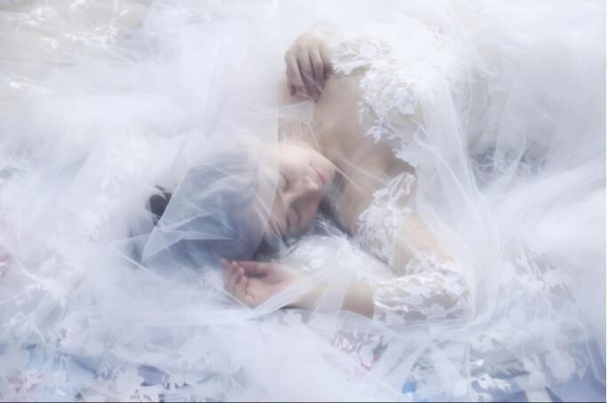 Bridal Wedding Veil Widened Tail by Mirlaine Univers