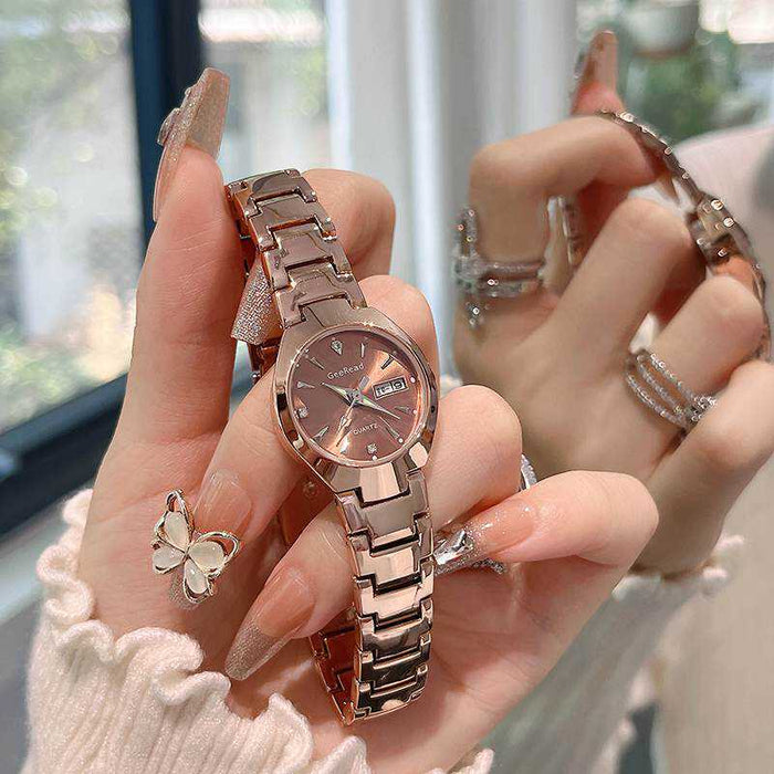 Montre à quartz pour femme, polyvalente, étanche, lumineuse et au style raffiné avec calendrier