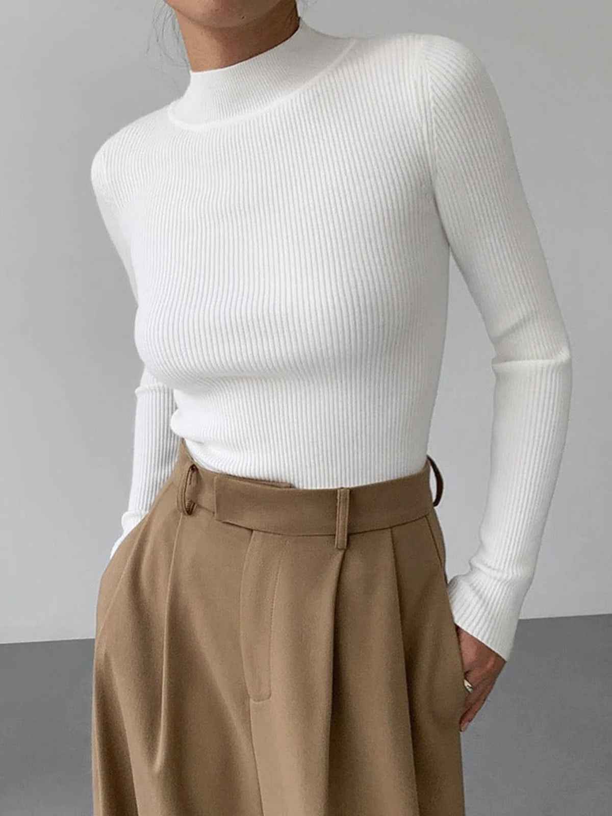 Womens Fashionable Tight-Fit Crew-Neck Knitted Top
