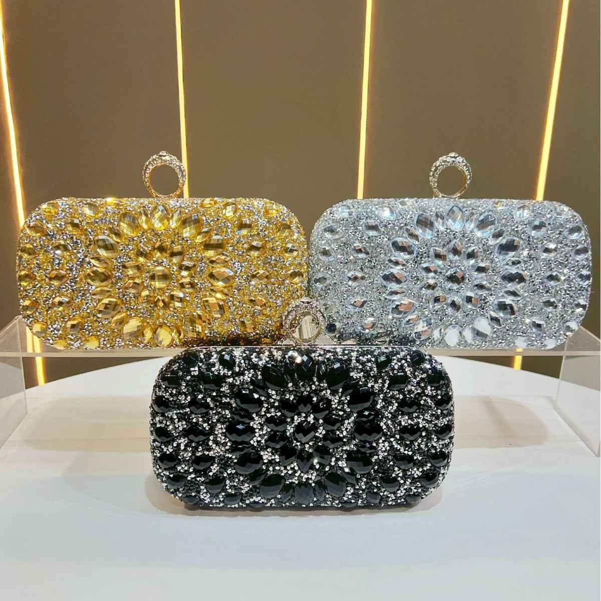 Women's Wallets Clutches Shoulder Bags