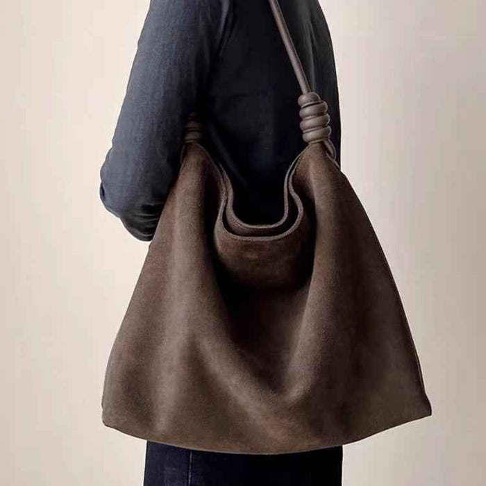 Large Capacity Commuter Shoulder Bag For Fall And Winter