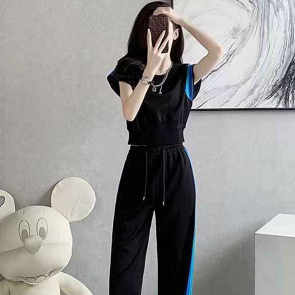 Women's Summer High-End Contrasting Color Short-Sleeve Top And High-Waist Wide-Leg Pants Two-Piece Set